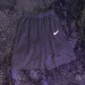 All black nike basketball shorts